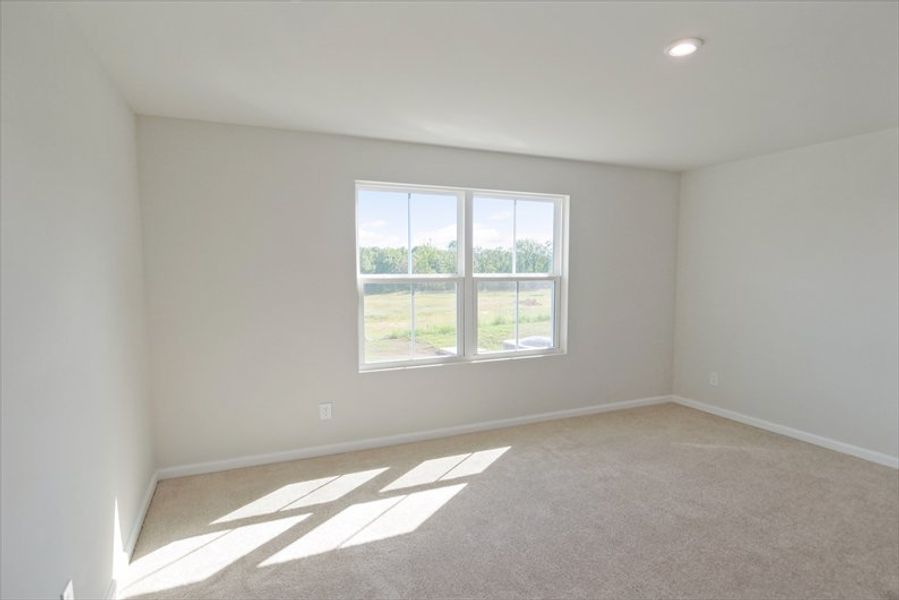 Spacious, unfurnished interior of a new home in Everly 2-Story, Spartanburg (Image 10).