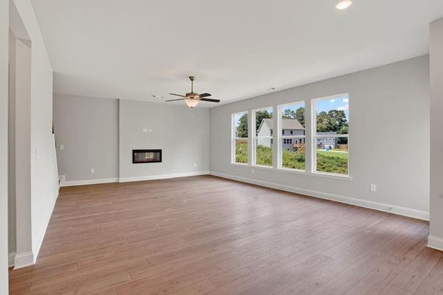Spacious, unfurnished interior of a new home in Austin Ridge, Commerce (Image 41).
