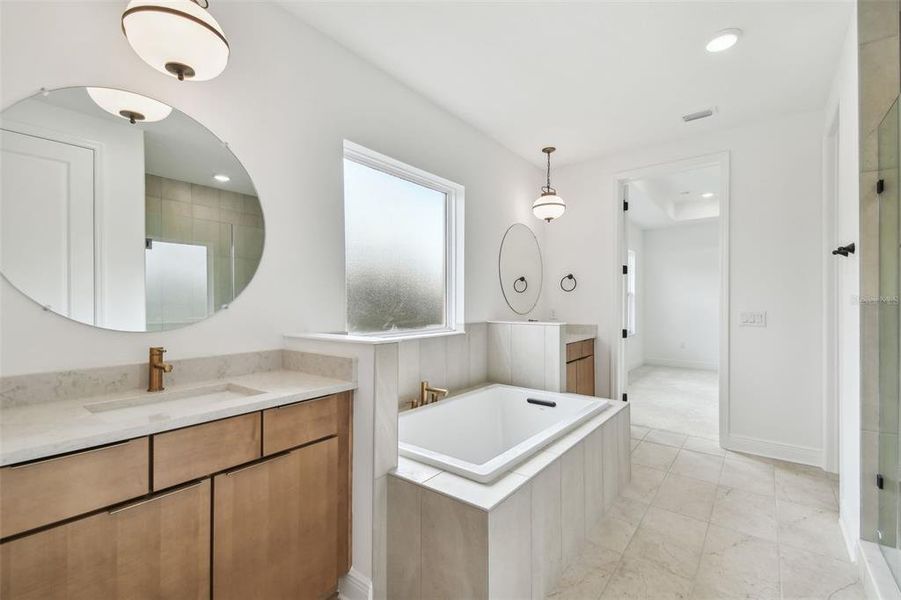 Furnished interior view inside a new home in City of Tampa, Tampa (Image 42). Furnished interior view inside a new home in City of Tampa, Tampa (Image 42).