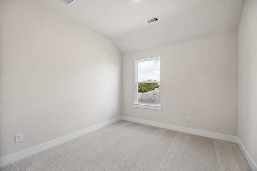 Spacious, unfurnished interior of a new home in , Montgomery (Image 28).