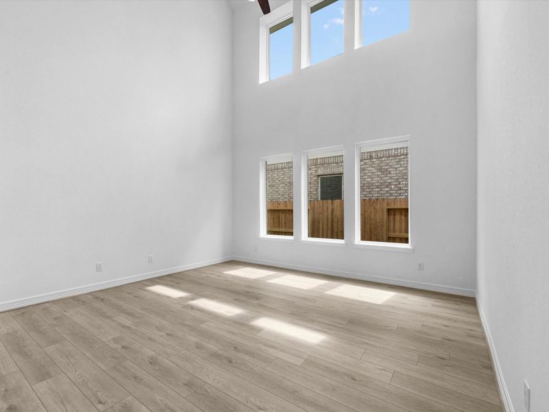 Spacious, unfurnished interior of a new home in Emory Glen, Magnolia (Image 14).