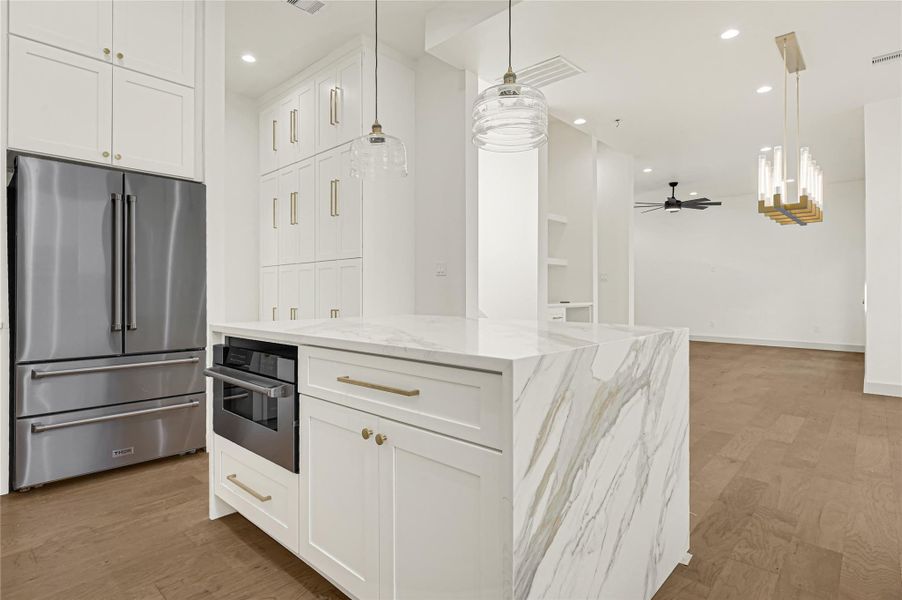 Furnished interior view inside a new home in , Houston (Image 19). Furnished interior view inside a new home in , Houston (Image 19).