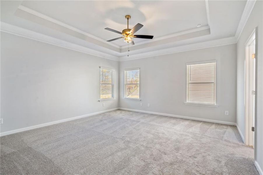 Spacious, unfurnished interior of a new home in , Crawford (Image 15).