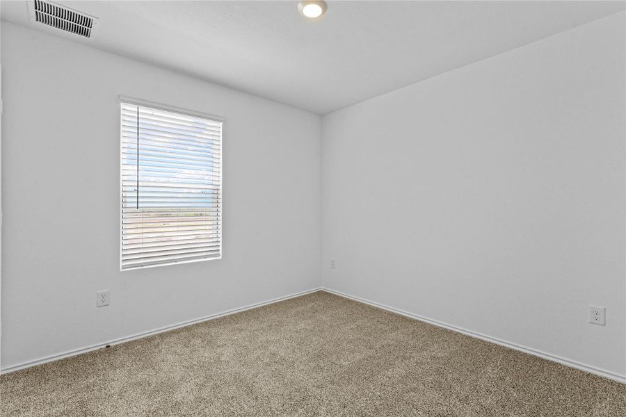 Spacious, unfurnished interior of a new home in Prairie Lakes, Buda (Image 17).