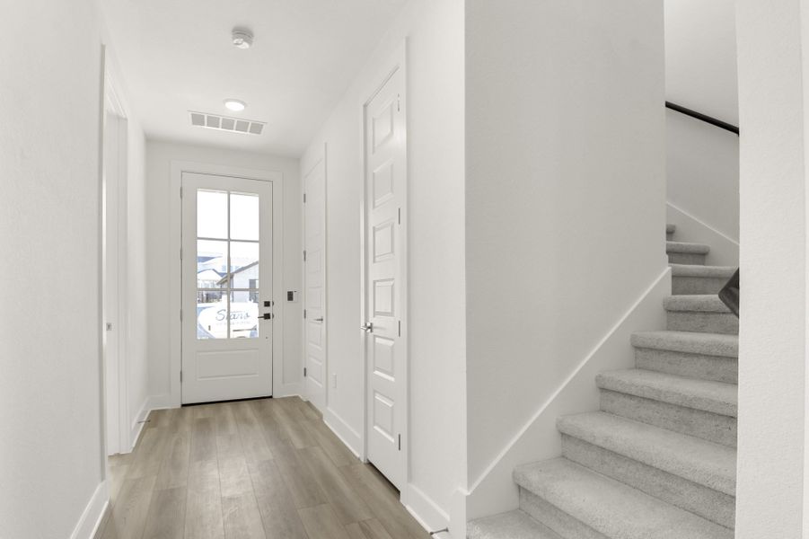 Spacious, unfurnished interior of a new home in Easton Park, Austin (Image 21).