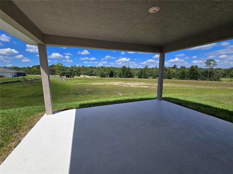 Exterior details and patio area of a home in Twisted Oaks, Beverly Hills (Image 4). Exterior details and patio area of a home in Twisted Oaks, Beverly Hills (Image 4).