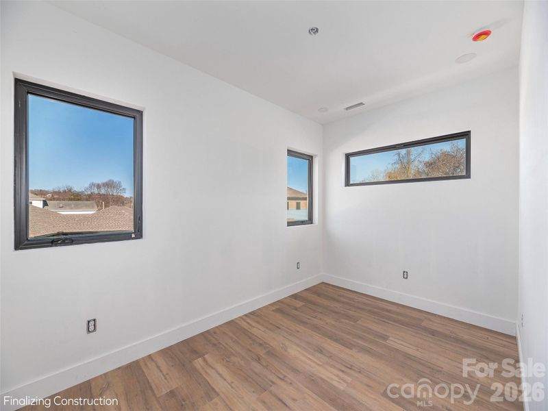 Spacious, unfurnished interior of a new home in , Waynesville (Image 5).