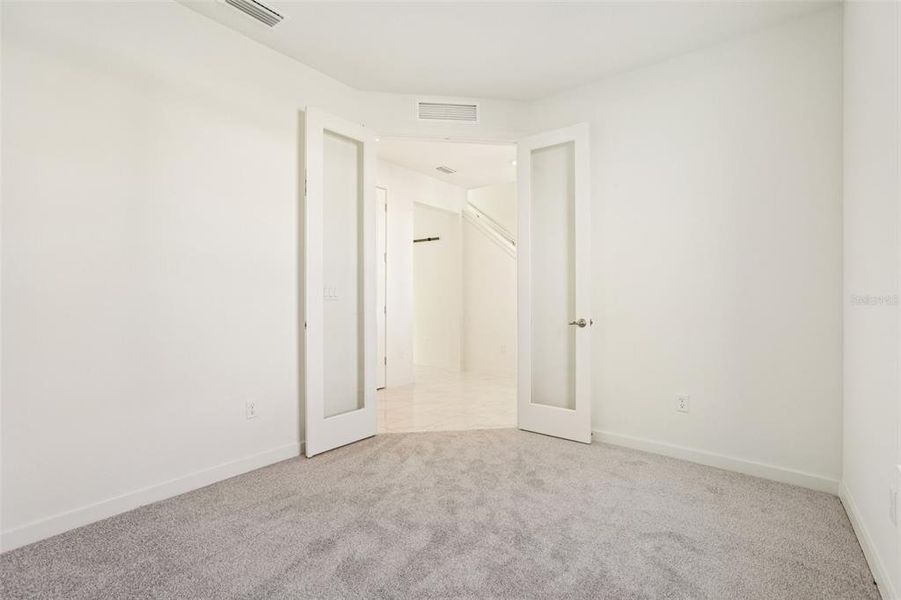 Spacious, unfurnished interior of a new home in Trinity Place, St. Cloud (Image 27).