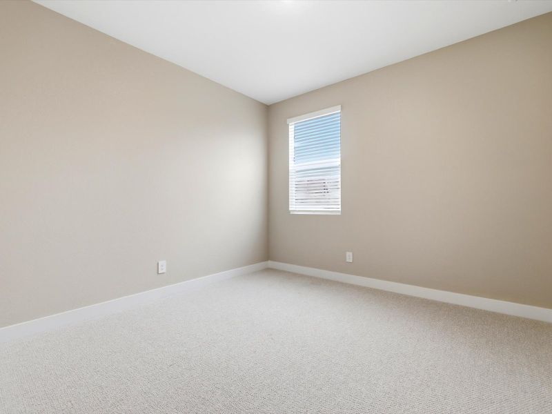 Spacious, unfurnished interior of a new home in Legacy Place, Glendale (Image 21).