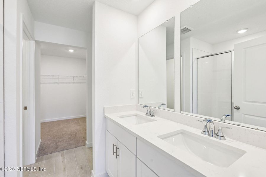 Furnished interior view inside a new home in Kings Preserve, Jacksonville (Image 6).