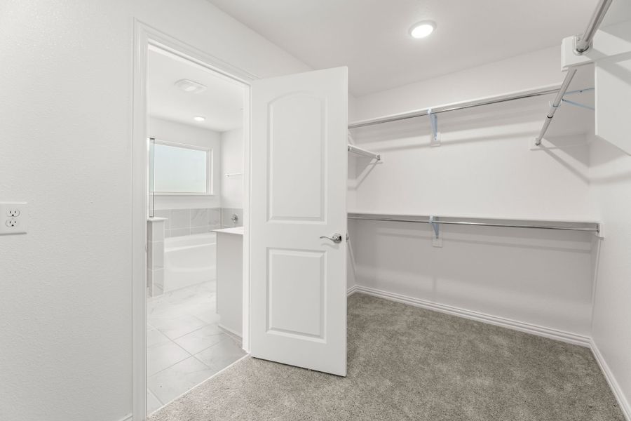 Representative furnished interior of a home built from the Kingston by UnionMain Homes in Elevon, Lavon (Image 10).