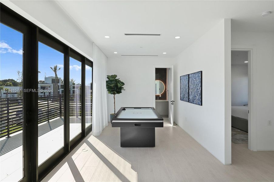 Furnished interior view inside a new home in , Davie (Image 59).