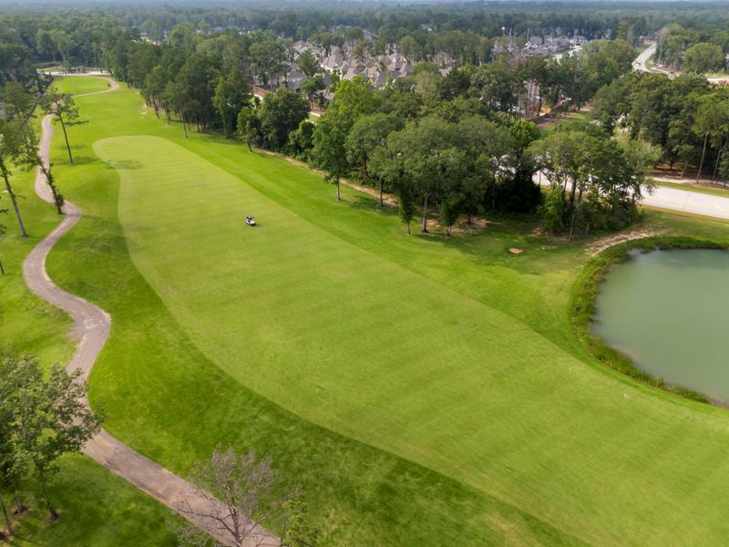 The course stretches more than 7,200 yards from the back tees and has five sets of tees in all, each offering their own unique challenge.