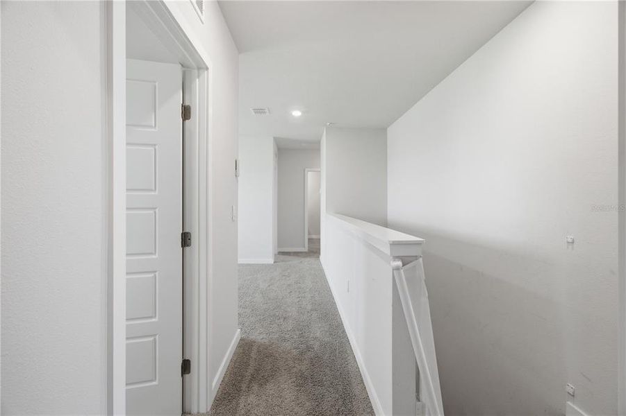 Spacious, unfurnished interior of a new home in Star Farms at Lakewood Ranch, Lakewood Ranch (Image 22). Spacious, unfurnished interior of a new home in Star Farms at Lakewood Ranch, Lakewood Ranch (Image 22).