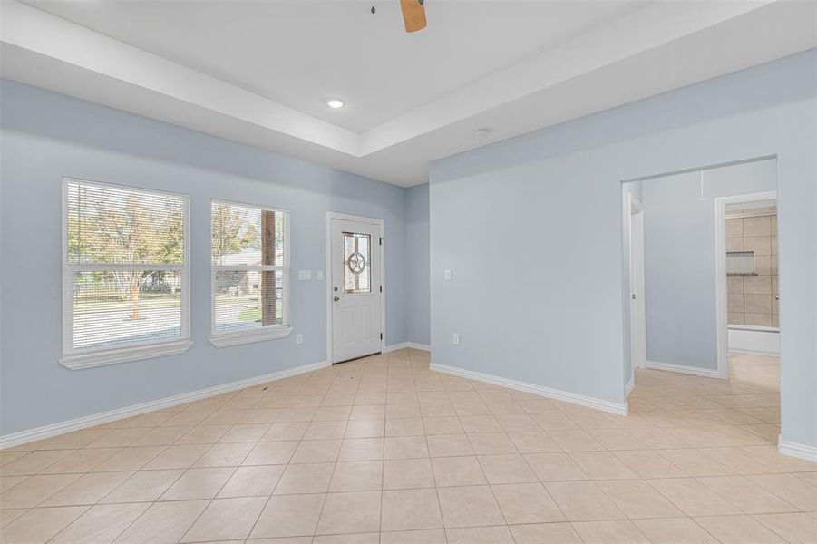 Spacious, unfurnished interior of a new home in , Granbury (Image 9). Spacious, unfurnished interior of a new home in , Granbury (Image 9).
