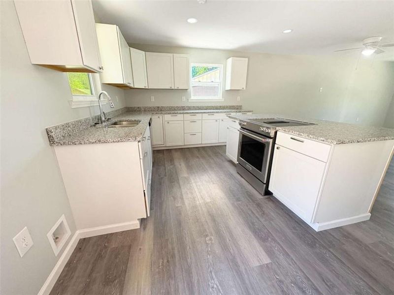 Image 16 of a home in .