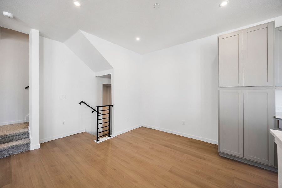 Spacious, unfurnished interior of a new home in Lyric at RidgeGate Townhomes, Lone Tree (Image 17). Spacious, unfurnished interior of a new home in Lyric at RidgeGate Townhomes, Lone Tree (Image 17).