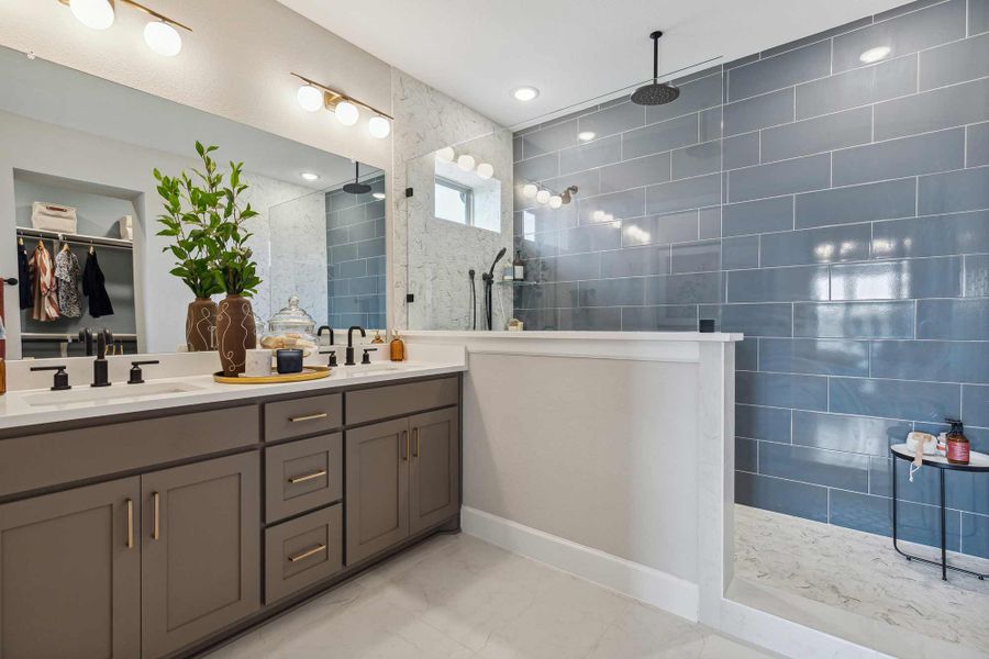 The Hastin - Owner's Bath The Hastin - Owner's Bath