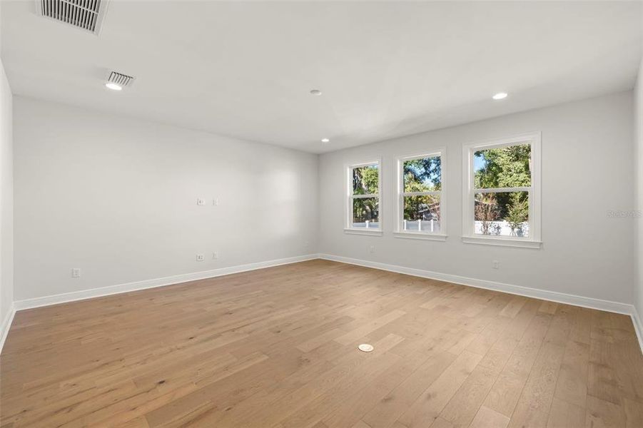 Spacious, unfurnished interior of a new home in , Tampa (Image 17). Spacious, unfurnished interior of a new home in , Tampa (Image 17).