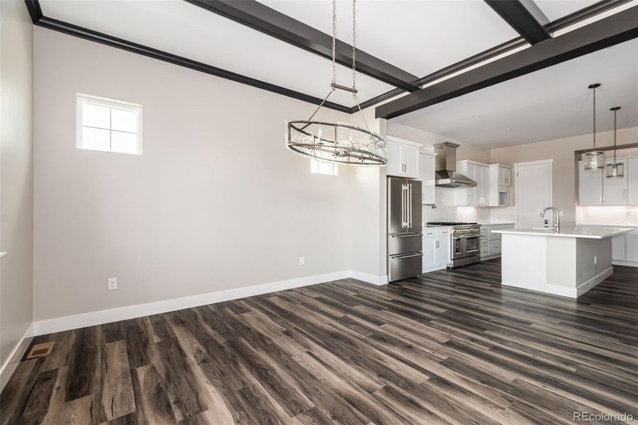 Spacious, unfurnished interior of a new home in , Castle Rock (Image 23).