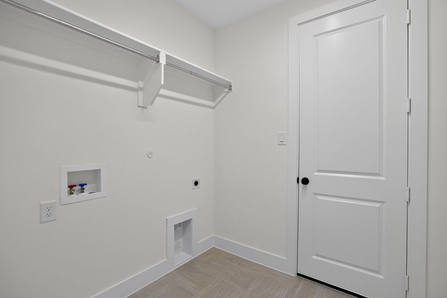 132 Buffalo - Laundry Room