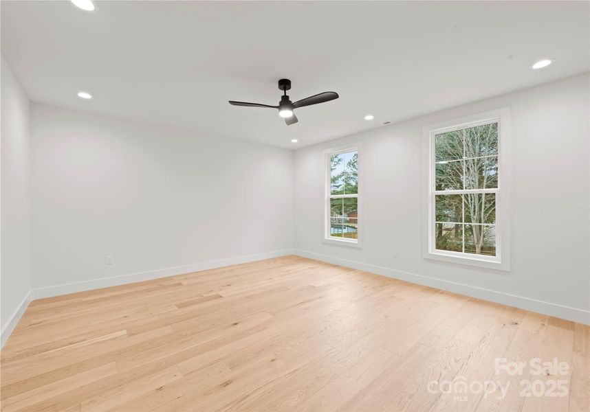 Spacious, unfurnished interior of a new home in , Charlotte (Image 24).