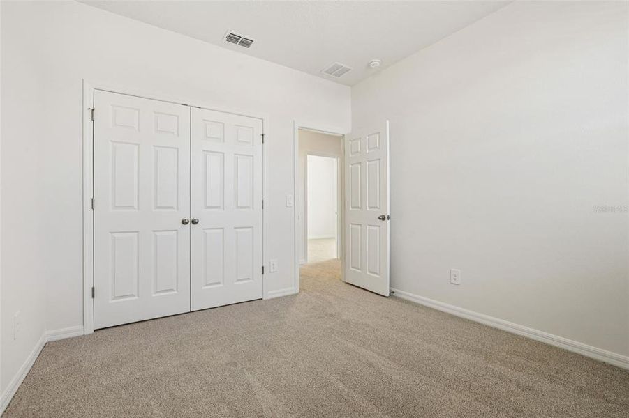 Spacious, unfurnished interior of a new home in The Meadow at Crossprairie Bungalows, St. Cloud (Image 34).