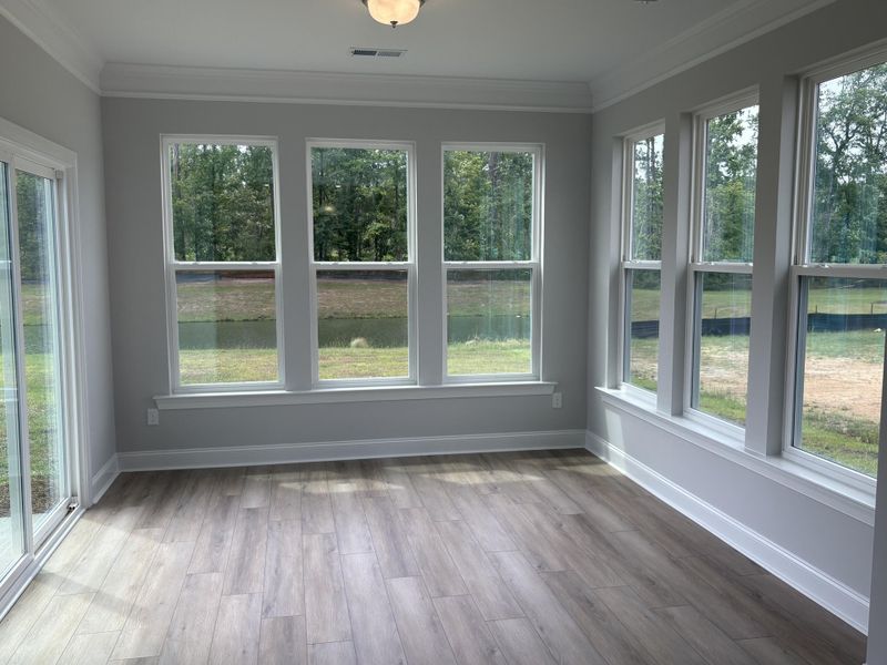 Spacious, unfurnished interior of a new home in Parker's Preserve, Ridgeville (Image 38).