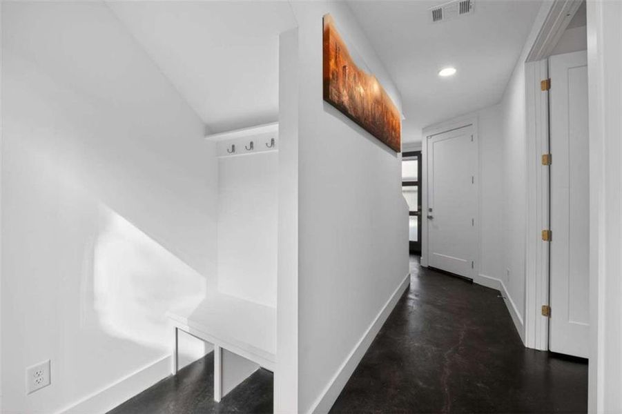 Spacious, unfurnished interior of a new home in , Atlanta (Image 23). Spacious, unfurnished interior of a new home in , Atlanta (Image 23).