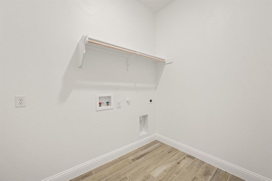 15_387 Paddle Boat- Utility-1