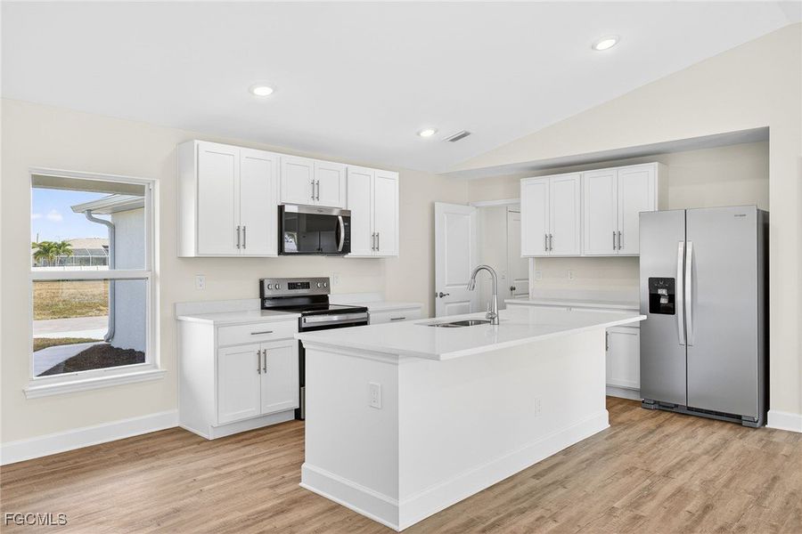 Furnished interior view inside a new home in Cape Coral, Cape Coral (Image 9).