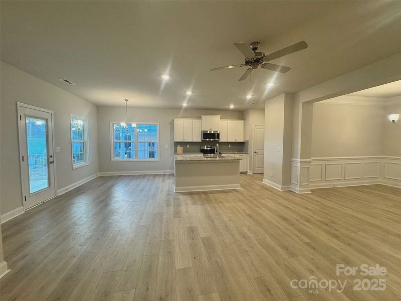 Spacious, unfurnished interior of a new home in Village at Parkside, Gastonia (Image 12). Spacious, unfurnished interior of a new home in Village at Parkside, Gastonia (Image 12).