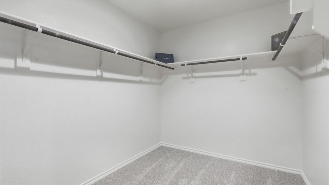 Representative unfurnished interior of a home built from the Plan by D.R. Horton in Eagle Creek, Denton (Image 16). Representative unfurnished interior of a home built from the Plan by D.R. Horton in Eagle Creek, Denton (Image 16).