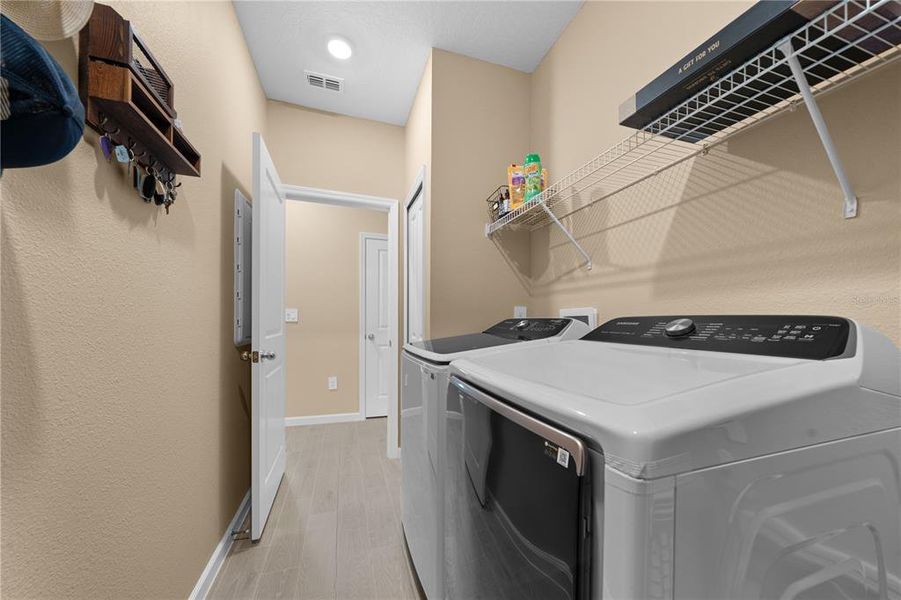 Image 41 of a home in Trailhead Landing.
