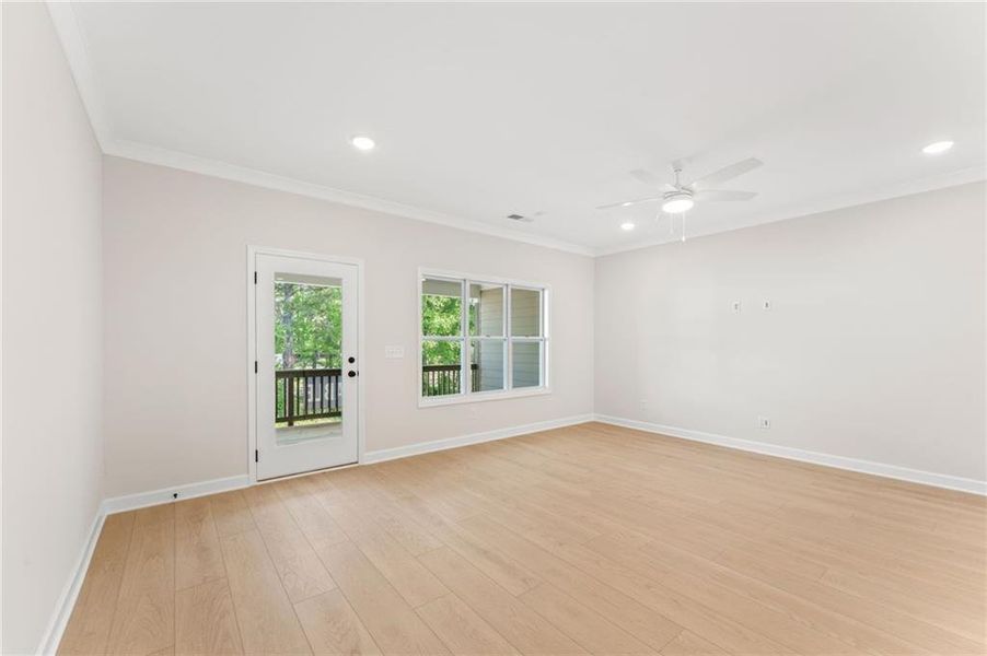 Spacious, unfurnished interior of a new home in Townes at South Main, Kennesaw (Image 19).