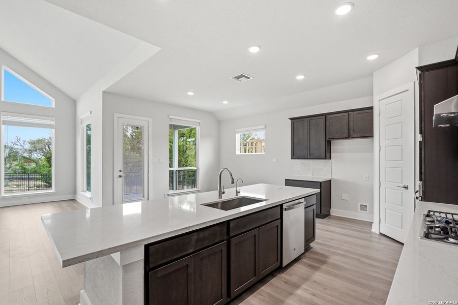 Furnished interior view inside a new home in Esperanza 50's, Boerne (Image 12).