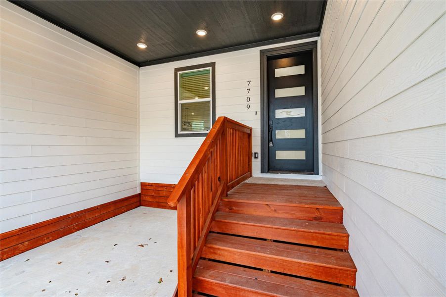Exterior details and patio area of a home in , Houston (Image 4).