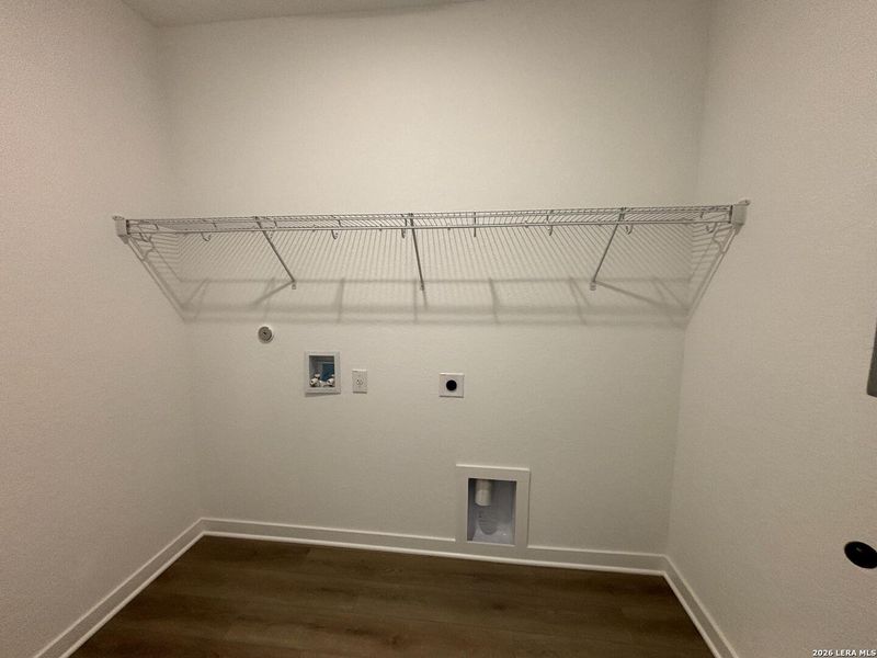 Spacious, unfurnished interior of a new home in Saddlebrook Ranch, Schertz (Image 29). Spacious, unfurnished interior of a new home in Saddlebrook Ranch, Schertz (Image 29).