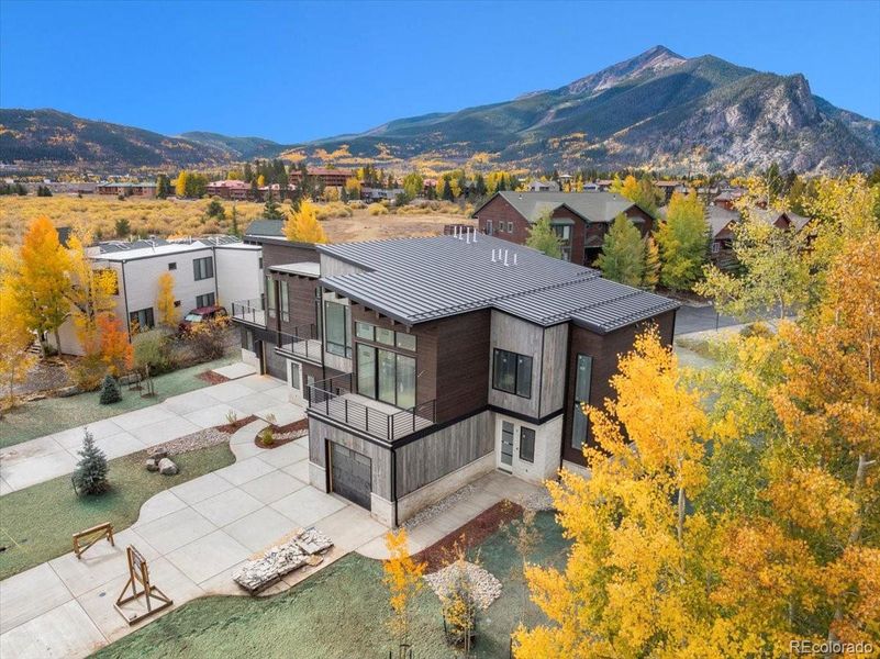 Image 3 of a home in .