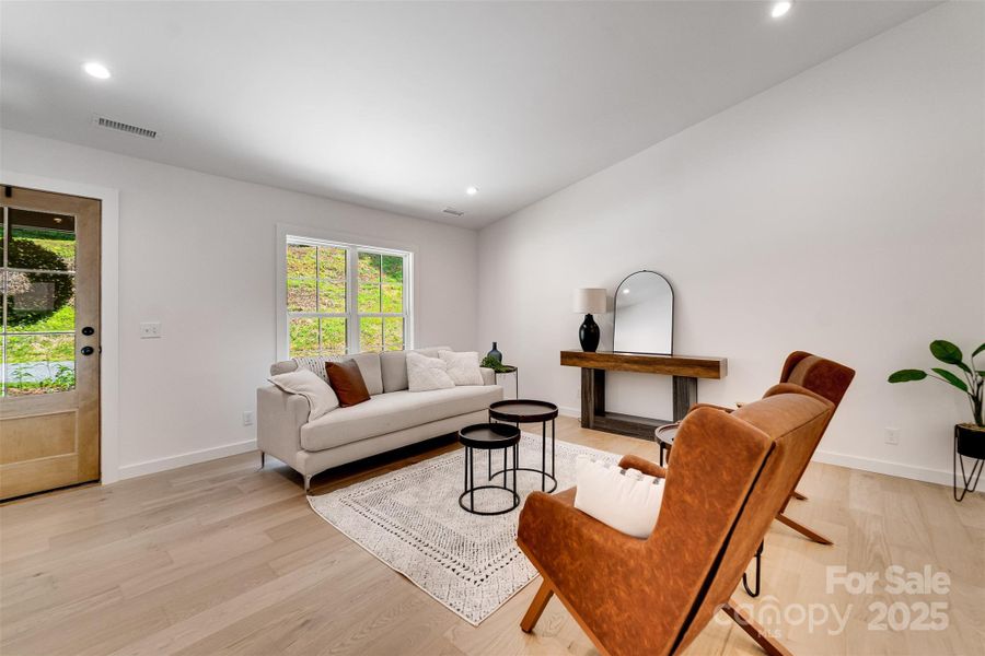 Furnished interior view inside a new home in , Sylva (Image 8).