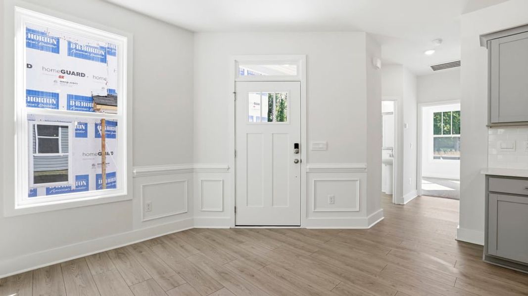 Spacious, unfurnished interior of a new home in Hidden Hills, Spartanburg (Image 16).