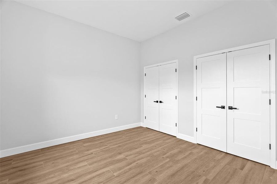 Spacious, unfurnished interior of a new home in , San Antonio (Image 22).