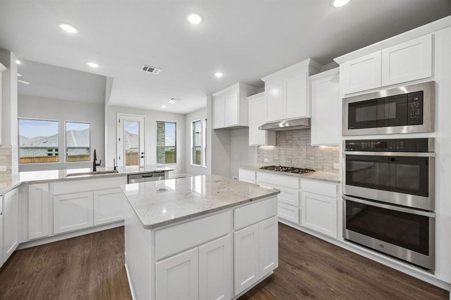 7-4341Addison_007 7-4341Addison_007