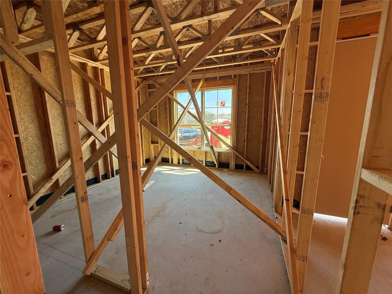 Bed 5 on main floor Bed 5 on main floor