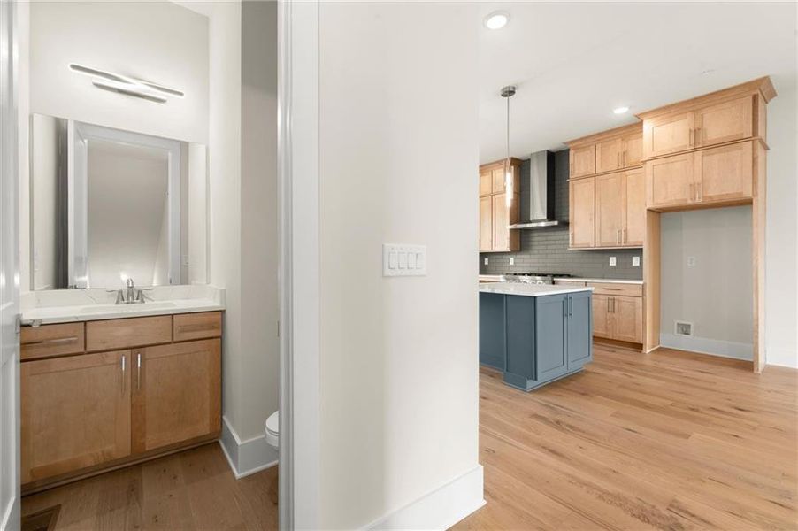 Furnished interior view inside a new home in , Alpharetta (Image 17).