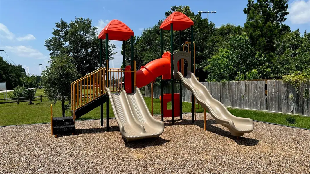 Community amenities in Splendora Fields, Splendora (Image 7). Community amenities in Splendora Fields, Splendora (Image 7).