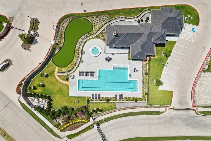 Community amenities in , Plano (Image 15).