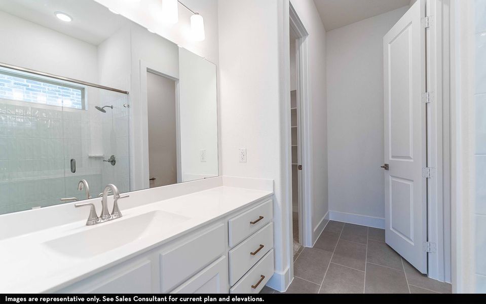 Furnished interior view inside a new home in Craig Ranch, McKinney (Image 11).