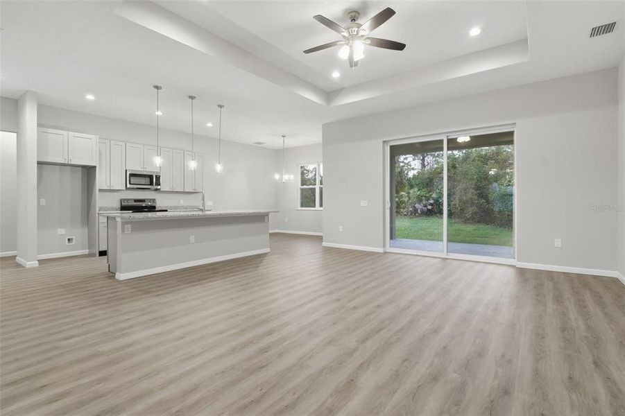 Spacious, unfurnished interior of a new home in , Debary (Image 20).