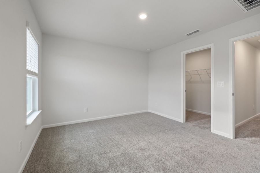 Spacious, unfurnished interior of a new home in Everton, Durham (Image 26).